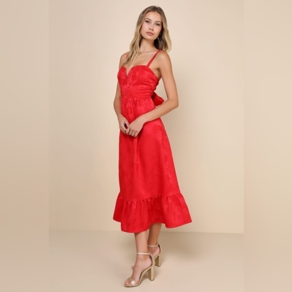 LULU’S MAJOR PERFECTION FLORAL JACQUARD MIDI DRESS WITH POCKETS